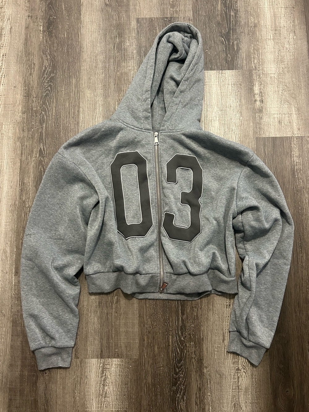 y2k cropped gray varsity hoodie 03 graphic